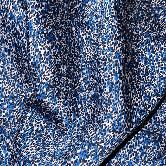 silk skirt - Picture 2 of 3